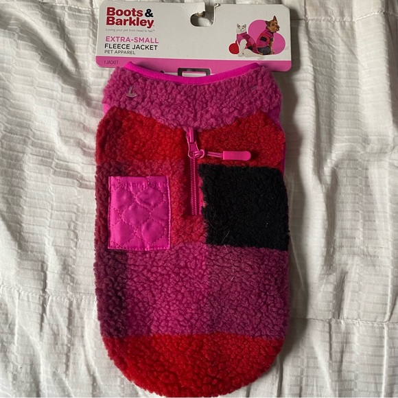 Target Boots & Barkley dog coat - Picture 1 of 3